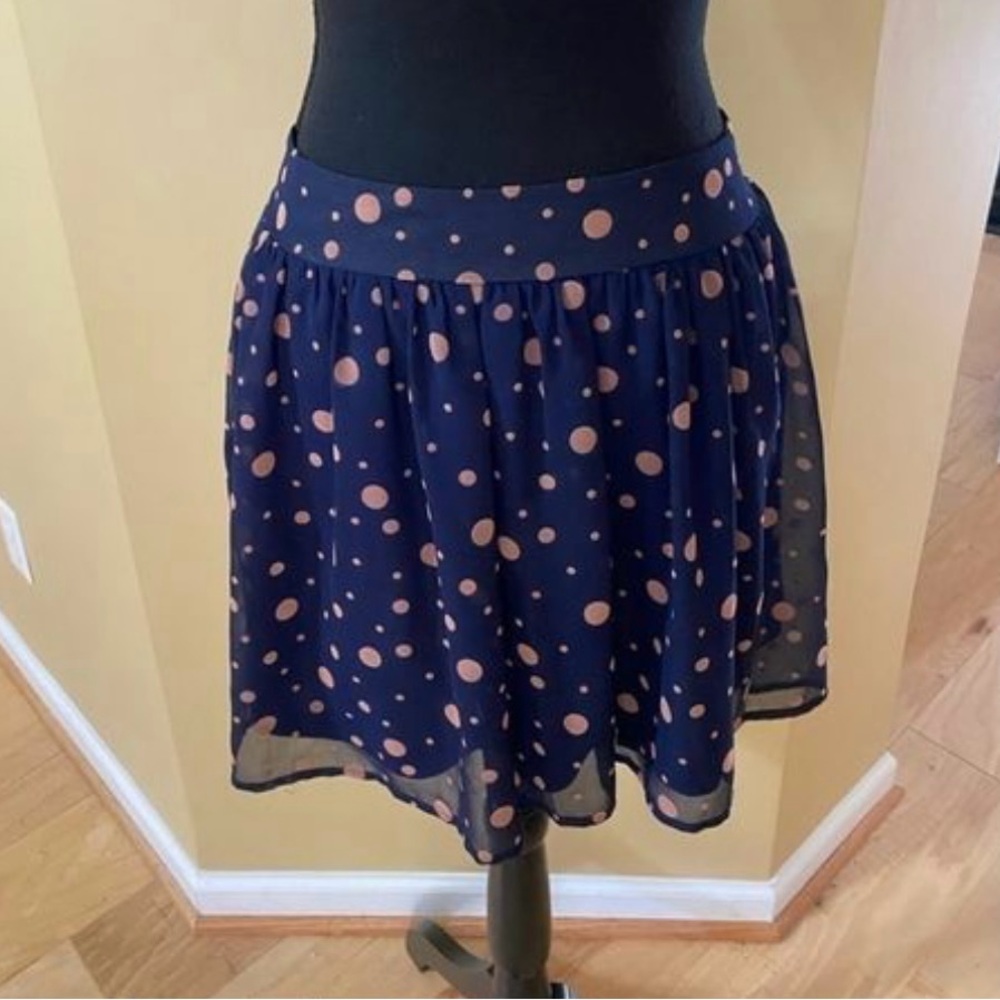 Francesca’s Navy and Pink Polka Dot Skirt Size Medium